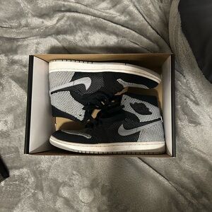 Air Jordan 1 Shadow Flyknit